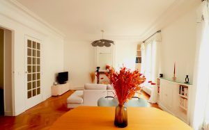 Salon et salle à manger style modern