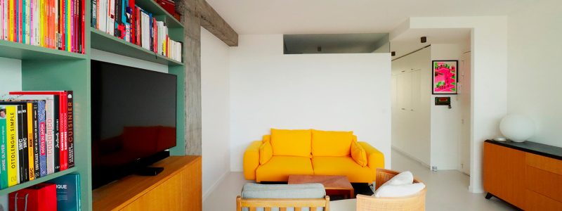 Canapé et deux fauteuils dans un salon